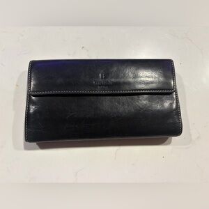 Kate Spade Vintage Leather Checkbook wallet